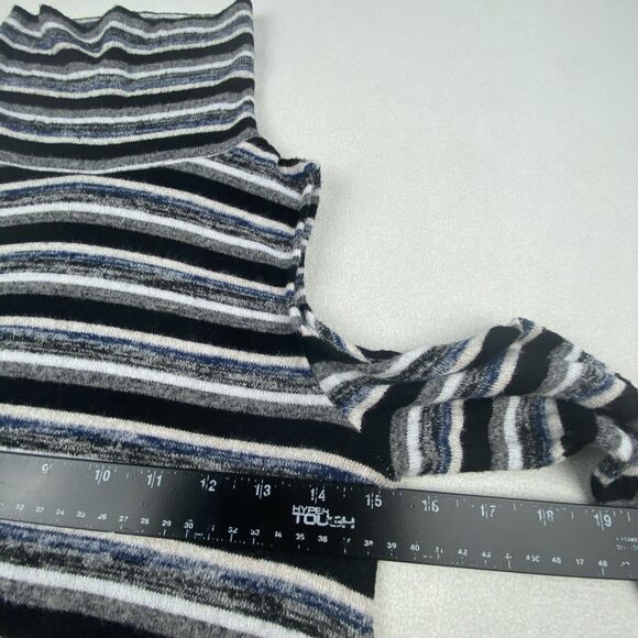 American Eagle Dress Womens Medium Cold Shoulder Soft Sexy Plush Stretch NWOT - Picture 6 of 16